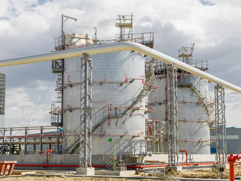 Storage tanks and pipe rack at a facility
